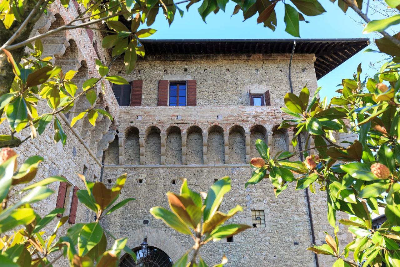 Castello Del Capitano Delle Artiglierie Bed & Breakfast Castrocaro Terme Exterior foto